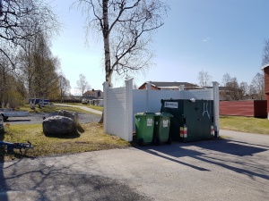 Brännbart och kompost Roddarvägen 8-10